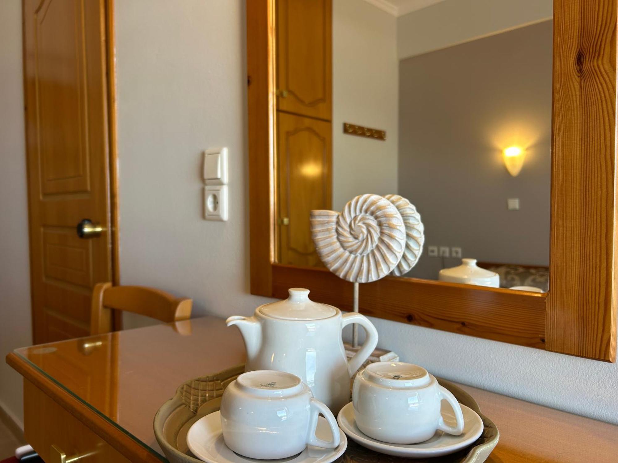 Brati II Beach Hotel Аркуді Екстер'єр фото