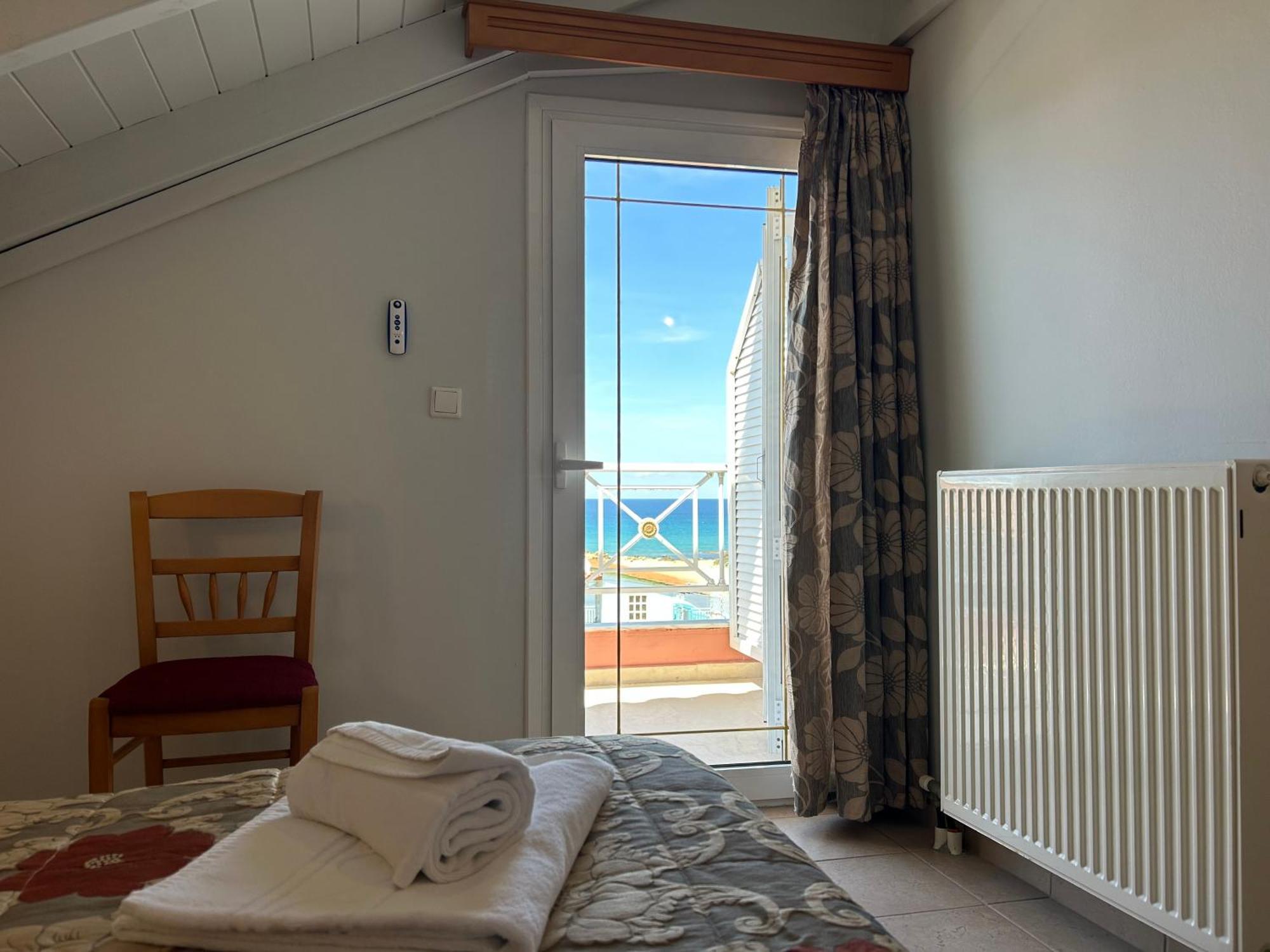 Brati II Beach Hotel Аркуді Екстер'єр фото